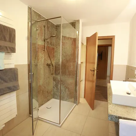 Zaisslhaeusl Hof - Mit Chiemgaukarte Apartament Übersee